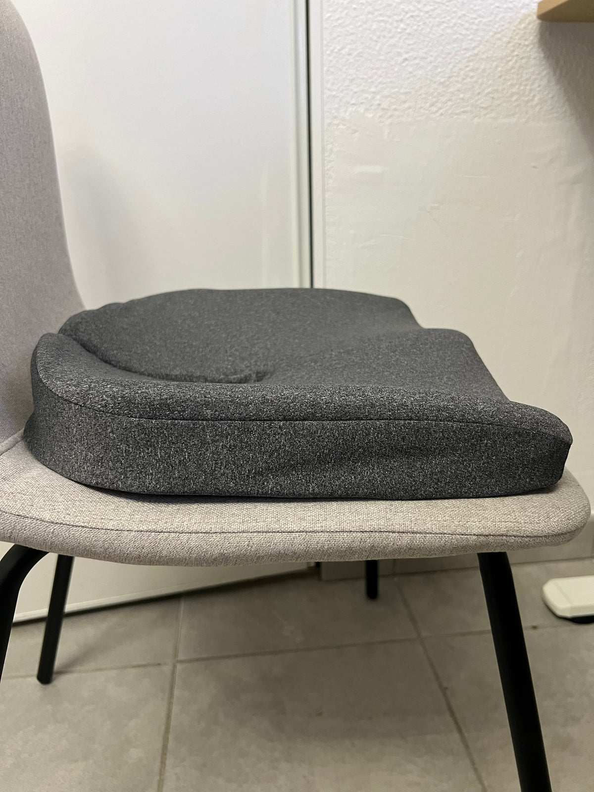 Coussin d’assise ergonomique pour coccyx – Forme classique